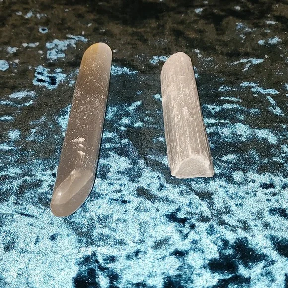 Selenite Rods - Picture 3 of 4